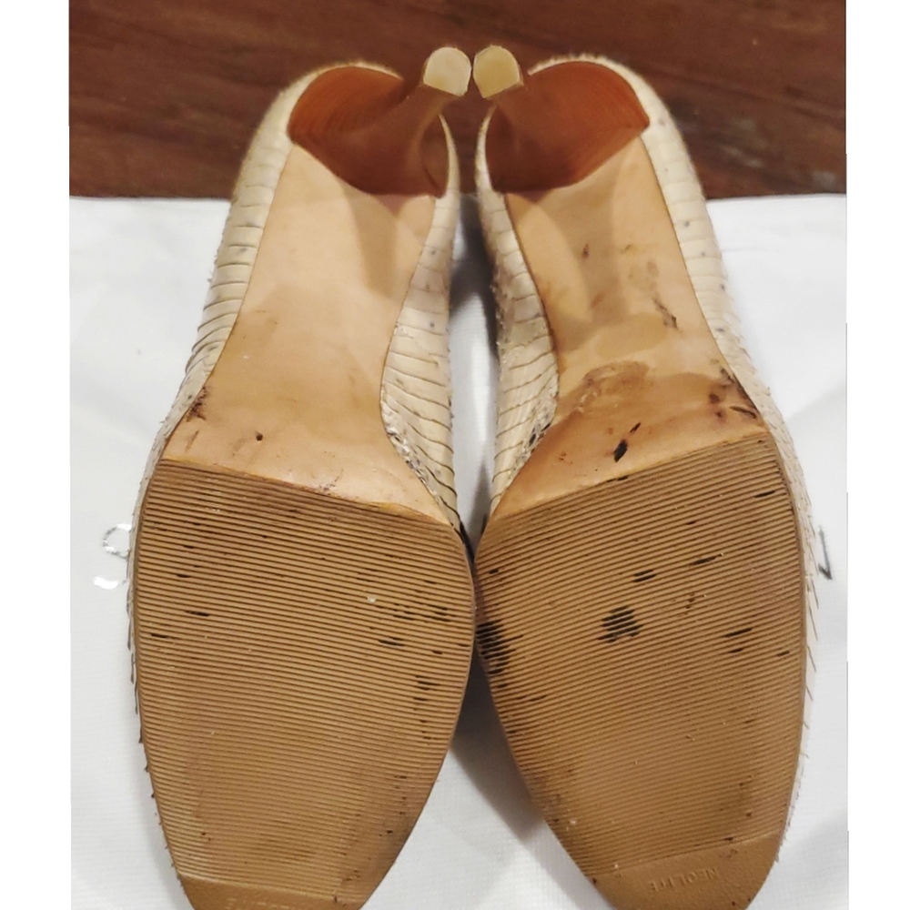 Stuart Weitzman Genuine Python Pumps - Picture 5 of 6
